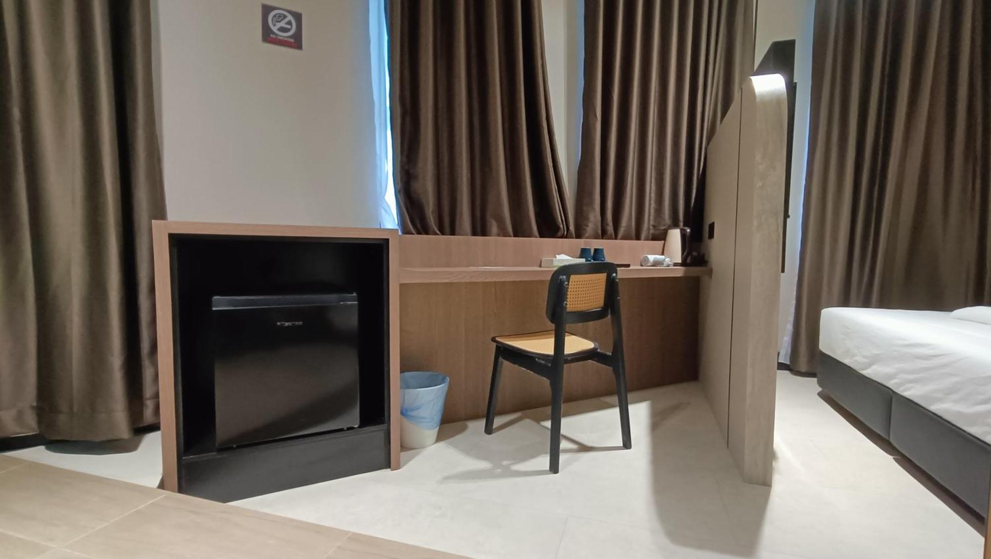 Urban Inn, Serai Wangi Padang Serai Kültér fotó