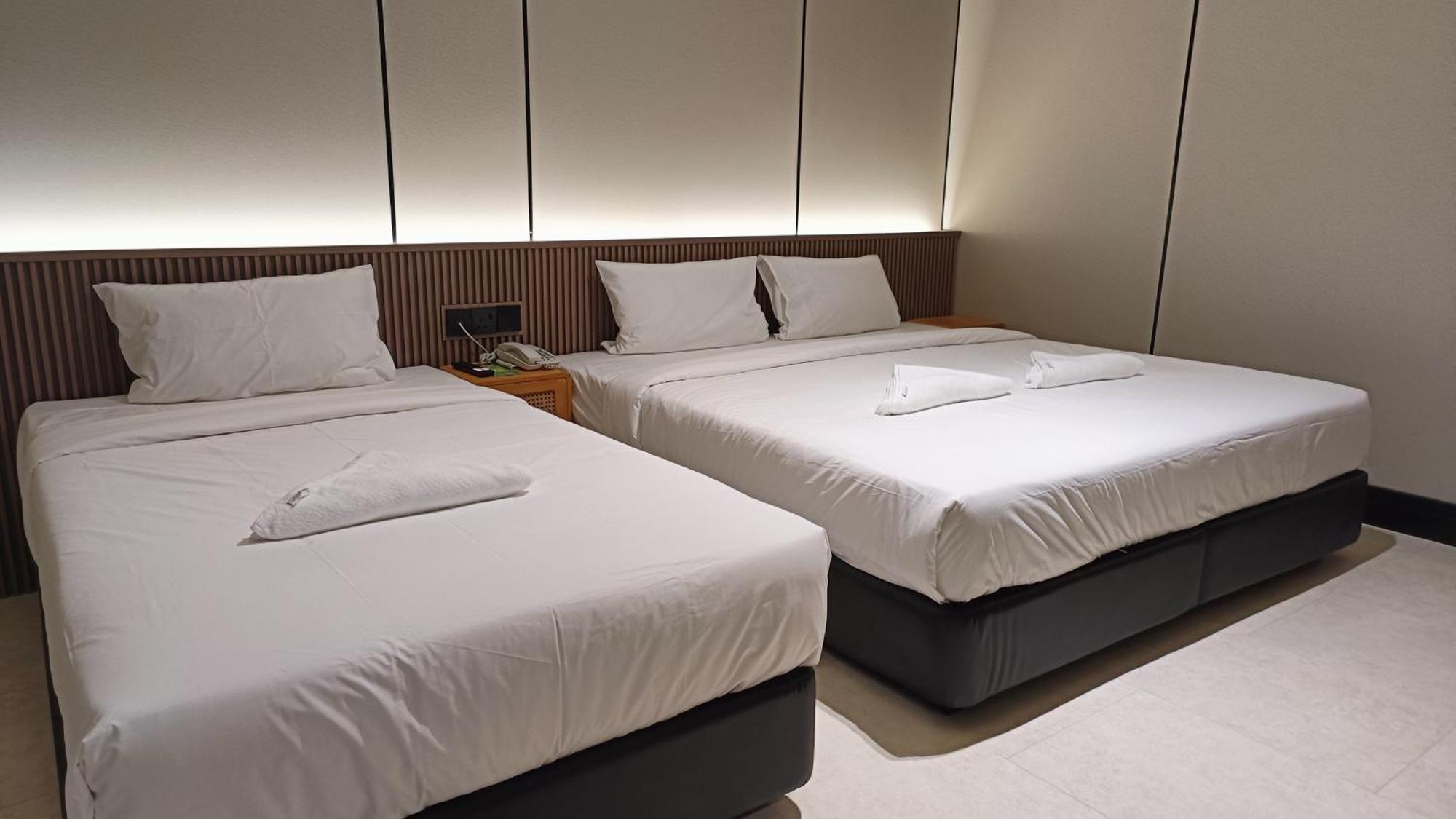 Urban Inn, Serai Wangi Padang Serai Kültér fotó